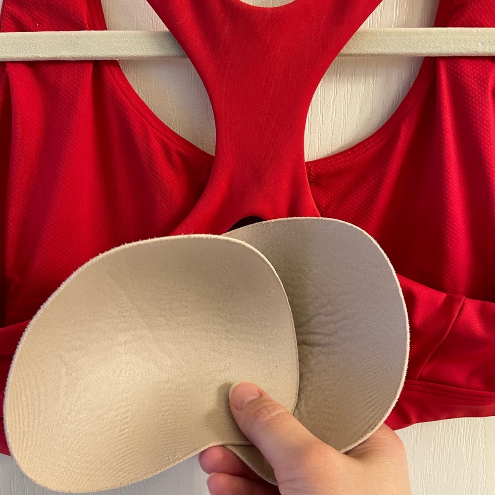 Athleta Bold Red Sports Bra Medium - Picture 3 of 3